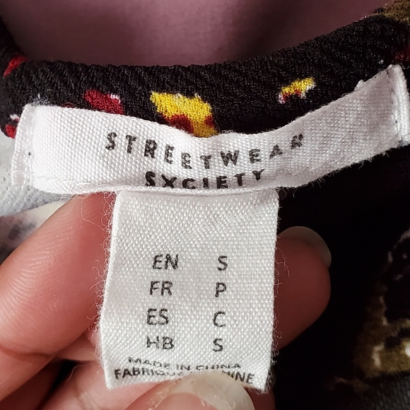 Sleeveless floral bodycon dress - Picture 5 of 5